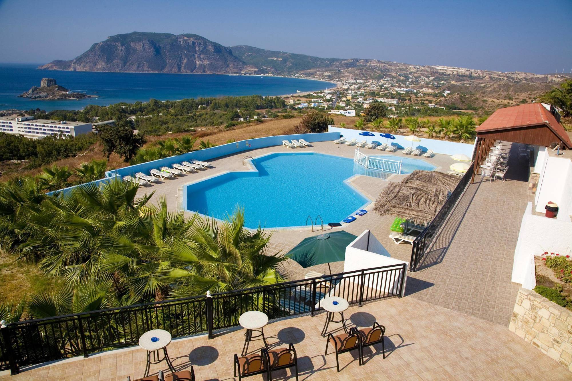Hotel Pantheon, Kefalos Экстерьер фото